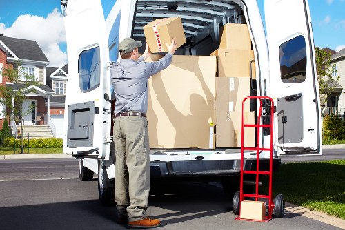 Moving truck service for homes and flats in Hampstead