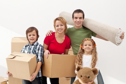 Commercial storage support for businesses near Hampstead