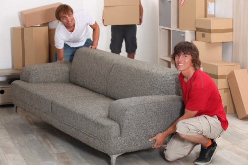 Hampstead relocation service with carefully packed van